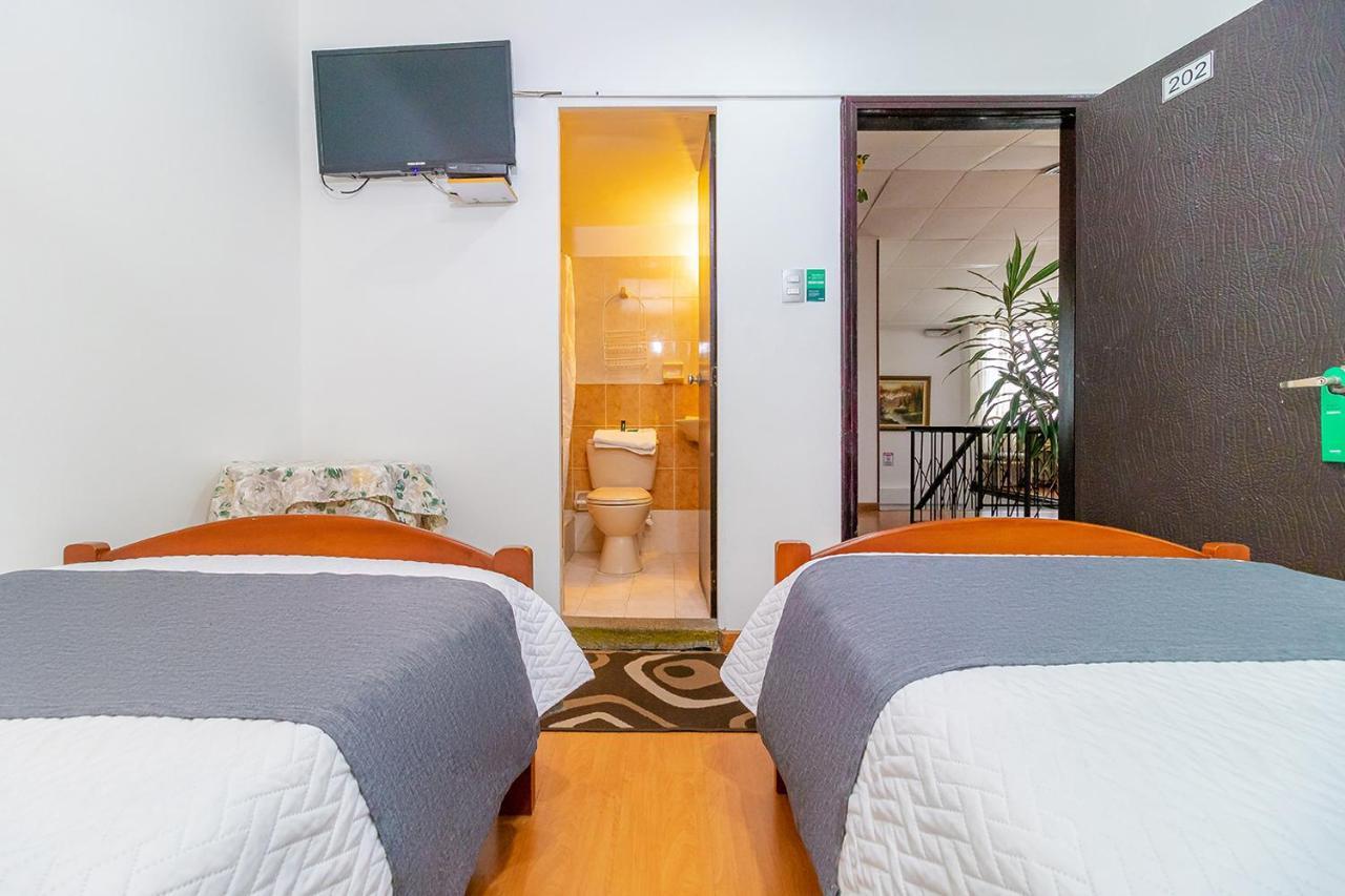 Bed and Breakfast Ayenda 1080 Bogota Alpes Castellana Exterior foto